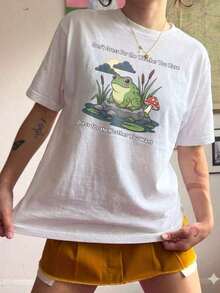 1 unidad con envío gratis. Camiseta con un diseño de ranas, setas y nubes de sol en un estanque. Vístete no para el clima actual, sino para el clima que deseas. Adecuado para salidas informales, amantes de la naturaleza y aquellos que buscan una declaración de moda interesante. 2026-Ropa para conciertos, Ropa para vacaciones en la playa para mujer, Ropa linda 100% algodón - Blanco - Ver 6
