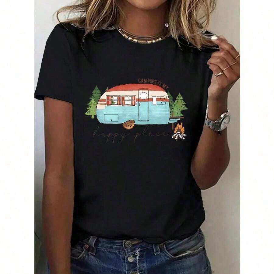 Camiseta Gráfica 100% Algodón para Mujer de SimplicityAndVersatileDesign - Diseño de Camping "Lugar Feliz", Camiseta Casual de Manga Corta con Cuello Redondo, Perfecta para Actividades al Aire Libre y Regalos Navideños. - Negro - Ver 1