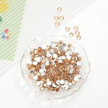 2mm至6mm銀底樹脂彩色水鑽，免加熱平底背膠亮面水鑽，適用於手工DIY服飾、鞋子、包包、瓶子與手機殼裝飾 - 2毫米5000顆 - 查看 19