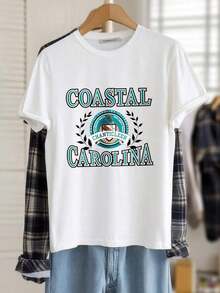 Women's Short-Sleeved Cotton T-Shirt, Available In Black And White, Breathable, Loose Fit, Round Neck, Coastal Carolina Chanticleer Logo Print, Oversized Graphic Tees, Exquisite Design, Casual And Fashionable Style, Summer T-Shirts, Suitable For Casual Daily Wear, Home Workouts, Outdoor Activities, Beach Vacations, Ideal For Gifting Women's Clothing, 100% High-Quality Cotton. - 白色 - 查看 2