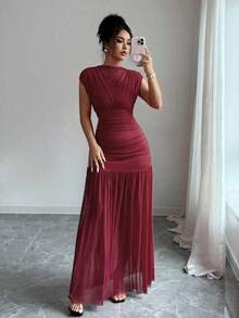 Nuevo vestido largo de moda con cuello alto, sin mangas, rojo sólido, con diseño sexy de malla calada y plisados en corte evasé, adecuado para graduación, eventos festivos y citas - Burdeos - Ver 7