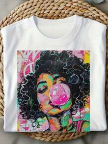 Camiseta de Arte Urbano Vintage Afroamericana para Mujer - Diseño Gráfico Atrevido, Cabello Rizado y Diseño de Chicle - Camiseta Casual Suave para Uso Diario - Regalo de Ropa Cultural para Mujer - Tela No Transparente, Moda Urbana, Estampado Vibrante, Ajuste Cómodo, Top Elegante, Entusiasta de la Moda 2026 - Camiseta Vintage de Estilo Urbano Unisex de Algodón, Manga Corta, Cuello Redondo, Corte Holgado. blusas.blusas casuales para dama. - Blanco - Ver 1