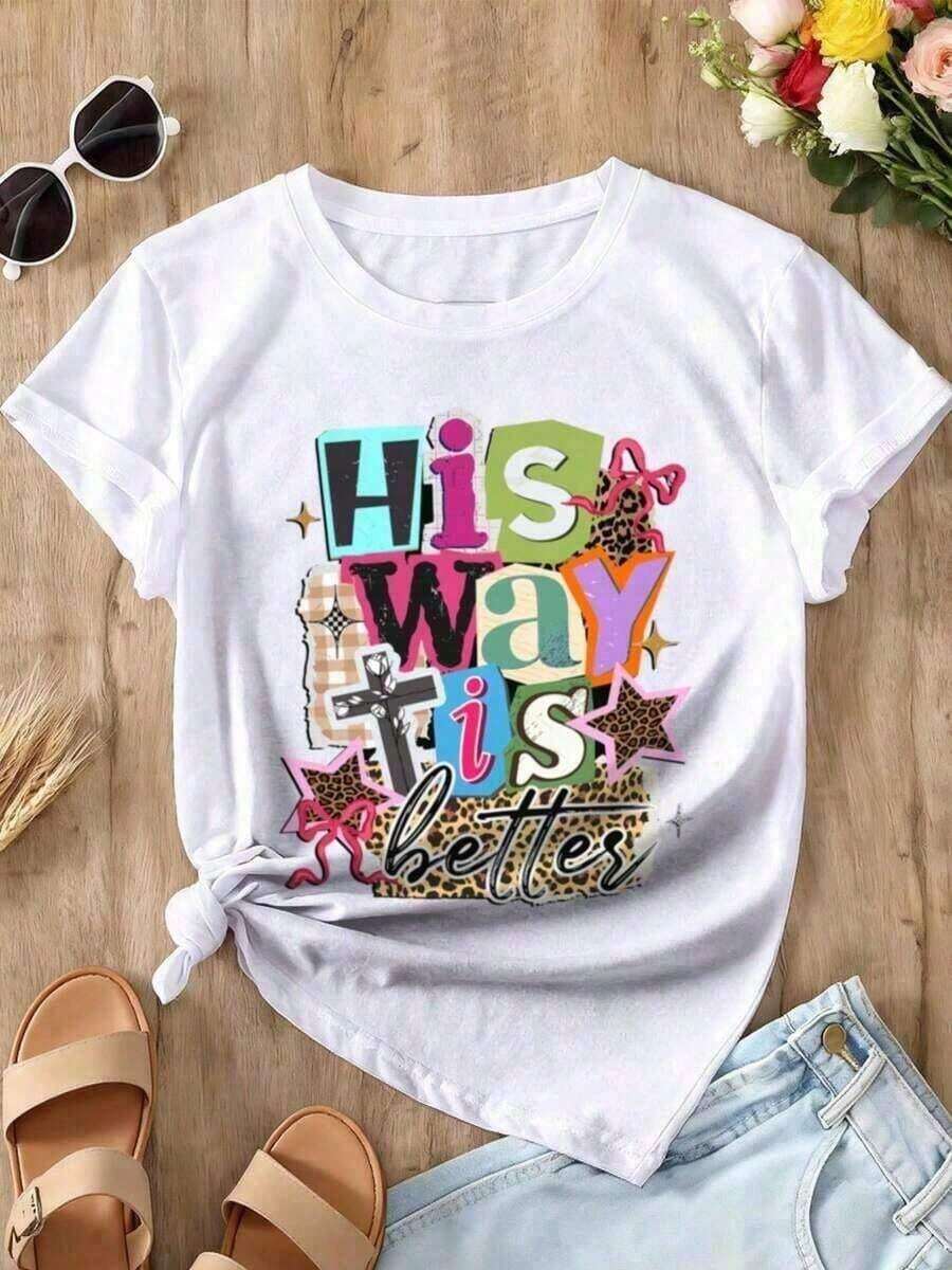 Camiseta Y2K / Top con estampado de hoja de arce, corte holgado para mujer, camiseta gráfica estética con el texto 'Su camino es mejor', camiseta con estampado y diseño de leopardo, para uso diario - Camiseta de Jesús, cristiana, diseño preppy de Jesús, versículo bíblico, fe, adecuada para fines de semana acogedores, tareas informales, actividades al aire libre. 100% algodón. 2026 - Top ligero de playa / Top ligero de verano - Estilo callejero vintage, unisex, camiseta de algodón holgada de manga corta con cuello redondo. Blusas para mujer. blusas.blusas casuales para dama. - Blanco - Ver 1