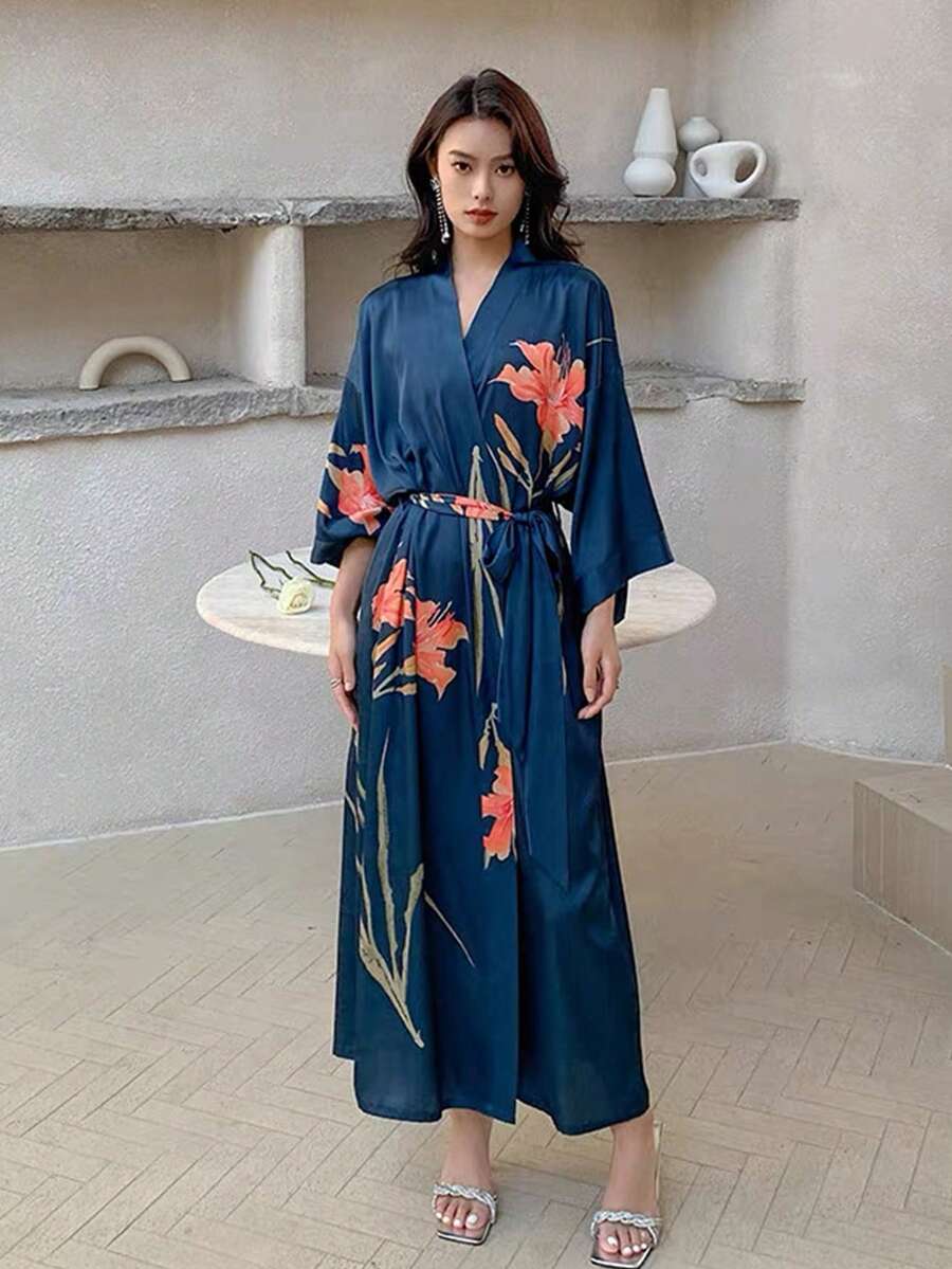 Kimono largo con estampado floral bohemio vintage oversize, cubierta de playa de verano, ropa exterior para traje de baño - azul real - Ver 1