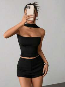 Top corto de mujer elegante y sexy con cuello halter y espalda descubierta - Negro - Ver 7