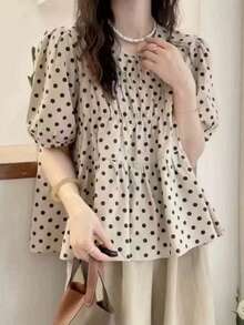 Blusa de verano de longitud regular con cuello redondo, mangas cortas con pétalos y dobladillo acampanado, con estampado de lunares para mujer - Albaricoque - Ver 1