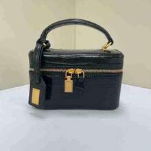BV Bottega Bang Bang Bolso de mujer tejido a mano de cuero genuinodebolso de manotipocuboconpatróntejidoparamujer,bolsodemarca,elegantebolsodemanoparaseñorabolsaderegaloexquisita,bolsodebolso de manodelujoparamujer,bolsocruzadodemodaparamujer,adecuadoparachicas,estudiantesnivel universitariodamasdeoficina,madresdemedianaedadparausodiario,comprasoficina,clase,reuniones,citas,actividadesalairelibretambiénunregaloidealparabolso de mujerdediseñoexclusivoLP19conaliviodeimitacióndecocodrilo,bolsocuadradodemano,bolsopequeñodehombroybandoleraparamujer. - Oro diamante - Ver 6