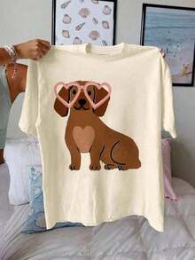 Women's Casual, Loose-Fitting, Round-Neck, Short-Sleeved T-Shirt With A Print Of A Dachshund Dog Wearing Heart-Shaped Glasses, Ideal For Everyday Wear In Spring And Summer. - 彩色 - 查看 2
