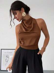 negra ajustada de estilo casual y elegante para la temporada de primavera/verano, con cuello asimétrico, sin mangas, escote halter, espalda descubierta y decoración de lazo - Café integral - Ver 8