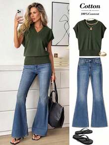 Camiseta casual de mujer de unicolor con cuello en V, mangas cortas tipo murciélago, para usar con vaqueros - Verde Oliva - Ver 8