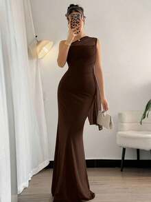 Vestido maxi ajustado de estilo elegante y romántico, con cuello asimétrico, adecuado para fiestas, vacaciones en la playa, vuelta al colegio, citas románticas, temporada de bodas, cumpleaños, Pascua, primavera/verano - Café integral - Ver 8