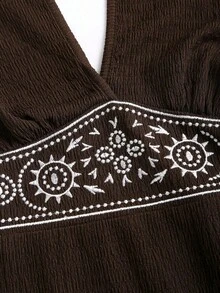 Sweetro Vestido mini de línea A con cuello de lazo bordado con flores, dobladillo con volantes. Vestido de fiesta elegante adecuado para fiestas de Navidad, Año Nuevo, Acción de Gracias, primavera, verano, otoño e invierno - Marrón - Ver 4
