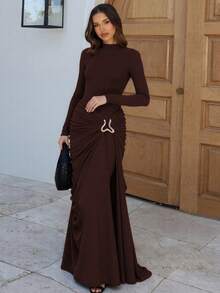 Vestido otoño invierno unicolor cuello redondo manga larga adornos metálicos plisado ajustado elegante estilo europeo para mujer - Marrón - Ver 10