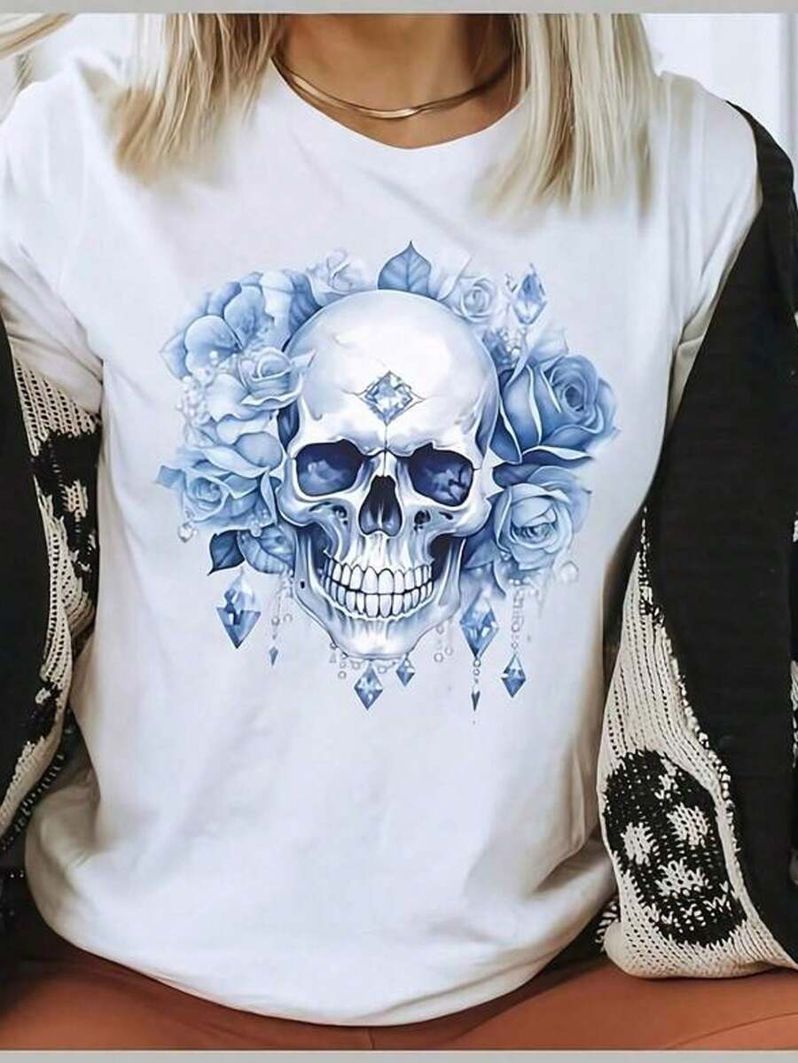 Camisa de mujer con rosas azules, diamantes y calavera, camiseta con calavera y rosas, camisa de mujer gótica con calavera, camisa de mujer estética gótica. Camiseta de aodón puro negro de 220g de peso pesado con estampado de maosa, adecu para niñas y mujeres. Camiseta inspiradora de cuello redondo de manga corta, top de estilo veraniego cute y estético Y2K, adecuado para uso al e , familiar, labor casual diario.