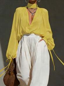 Blusa de mujer de manga larga de gasa, top semitransparente de cuello en V profundo, adecuado para ocasiones formales de primavera - Amarillo - Ver 2