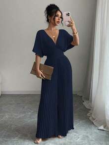 Mono de mujer elegante con cuello en V profundo, mangas tipo murciélago y plisados, de unicolor - Azul marino - Ver 1