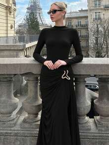 Vestido otoño invierno unicolor cuello redondo manga larga adornos metálicos plisado ajustado elegante estilo europeo para mujer - Negro - Ver 2