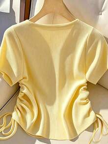 Camiseta de manga corta de verano para mujer, de unicolor, con botones delanteros y cordón lateral - Amarillo - Ver 2