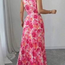 Plus Size Women's Spring/Summer New Romantic Vacation Style Fuchsia Halter Maxi Dress, Ombre Floral Pleated Slimming Long Dress. Suitable For Island Vacation, Beach Party, Holiday, Travel Photography, Urban Outing, Romantic Vacation Fashion - Multicolor - Ver 3