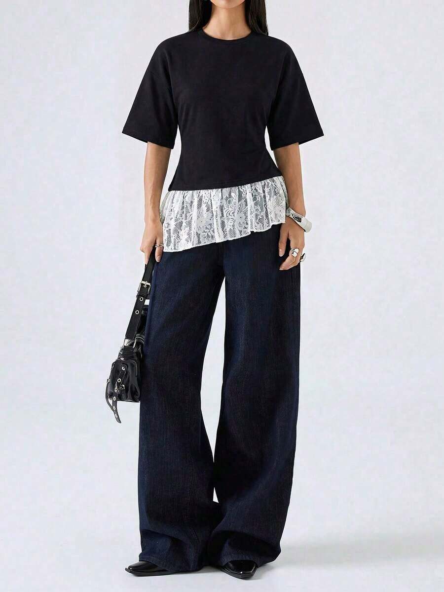 Camiseta de mujer de unicolor con cuello redondo, hombros caídos, manga corta, parche de encaje, bajo irregular con volantes - Blanco y Negro 2 - Ver 1