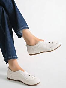 Giày búp bê đế bằng buộc dây kiểu Mary Jane phong cách Anh Quốc mùa Xuân/Thu mới, mũi thấp, kiểu dáng thường ngày. - trắng - Xem 2