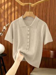 Nueva Camisa Polo Casual de Verano, Holgada, Versátil, Minimalista, Elegante y Suave, Adecuada para Oficina, Trabajo, Viajes Diarios, Diseño con Botones Metálicos, Corte Ajustado, Discreta, Unisex, Cárdigan Extremadamente Sencillo para Mujer - Beis - Ver 4