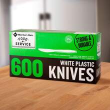 Member's Mark Heavyweight White Plastic Knives, 600 Count – Durable Disposable Cutlery For Parties, Catering, Events & Everyday Dining - White - View 4