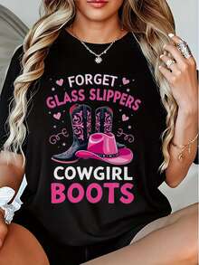 Talla Grande - Talla Grande - Talla Grande - Camiseta Gráfica con Botas de Vaquerara Mujer | Hecha de 100% Tela, Cuello Redondo, Mangas Cortas, Ropa Casual, Tema de Granja del Oeste, Diseño Negro con Sombrero y Botas de Vaquero Rosas y Blancas - Negro - Ver 2