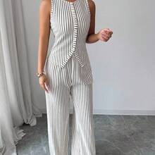Women's Fashionable Solid Color Textured 2-Piece Set, Including Sleeveless Crew Neck Button Fitted Tank Top And High Waist Loose Straight Leg Pants, Elegant Commuter Style - Albaricoque - Ver 5