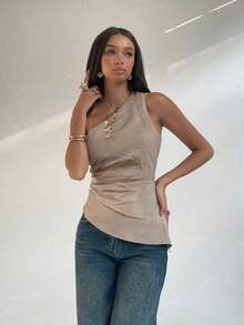 Blusa de moda sin mangas para mujer con cuello oblicuo y fruncido lateral para el trabajo - Caqui - Ver 3