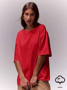 Camiseta de cuello redondo suave y oversize, parte de un armario cápsula casual, camiseta oversize para uso diario, aeropuerto, vuelta al colegio, elegante para primavera y verano, vacaciones - Rojo - Ver 1