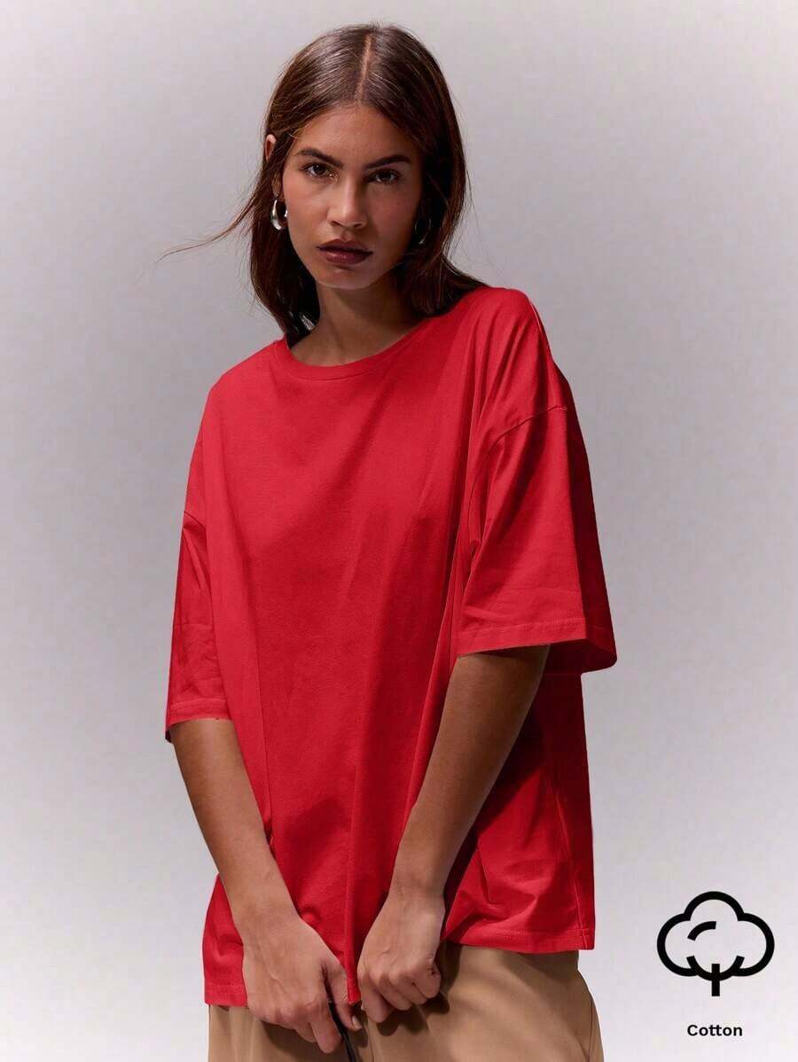 Camiseta de cuello redondo suave y oversize, parte de un armario cápsula casual, camiseta oversize para uso diario, aeropuerto, vuelta al colegio, elegante para primavera y verano, vacaciones - Rojo - Ver 1