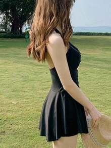 Traje de baño conservador de mujer con falda, cubre el vientre y estiliza, nueva moda de traje de baño de verano 2024 para vacaciones en la playa, color negro - Negro 2 - Ver 2