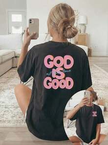 Camisetas de verano de manga corta para mujer, con estampado de doble cara en la parte delantera y trasera, mangas cortas y cuello redondo. Presenta una impresión tridimensional en rosa de la frase "GOD IS GOOD". Hechas de tela transpirable y lavable a máquina, adecuadas para comodidad durante todo el año. Camisetas gráficas para mujer 100% algodón. - Negro - Ver 6