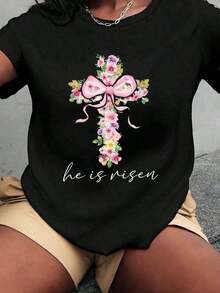 New Summer Arrival: High-Quality, 100% Cotton, Plus-Size Short-Sleeve T-Shirt With A Floral Cross Print, Pink Bow, And The Text 'He Is Risen'. Perfect For Streetwear, Everyday Wear, Camping, Concerts, And Hip-Hop, Rock, And Rap Events. A Soft And Comfortable Women's Short-Sleeve T-Shirt, Ideal For Casual Easter Wear. Happy Easter! - 黑色 - 查看 7