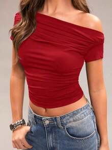 Camiseta corta ajustada con cuello asimétrico y fruncido, de unicolor, informal, para verano - Rojo - Ver 6