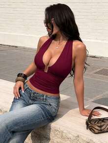 Camiseta corta con cuello halter, escote profundo en V, empalme de metal, espalda descubierta y plisados, adecuada para uso diario, ir al trabajo, citas, vacaciones, Día de San Valentín, verano casual - Burdeos - Ver 10