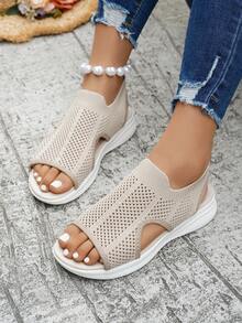 Tplvbz Women's Floral Hollow Mesh Casual Sports Sandals (Floral Pattern Random) - Beige - View 6