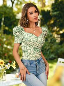Blusa de mujer casual y elegante con estampado floral romántico y cuello en V, manga abullonada, para primavera/verano.Blusa floral de verano, blusa de primavera, blusa de manga abullonada, blusa floral, Blusa floral francesa suave del verano 2026 con cuello de corazón, manga abullonada y ajuste ceñido, blusa de manga corta linda para vacaciones, camisa delgada versátil para uso diario - Verde - Ver 6