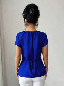 Blusa de manga corta con cuello redondo, estilo envolvente, elegante y casual, con cinturón y cuentas, adecuada para ir al trabajo, citas, y uso durante todo el año en primavera/verano.Blusa elegante para damas, apropiada para fiestas, citas, oficina, negocios, vida diaria en primavera/verano, temporada de graduación, Día del Maestro, vuelta al colegio, Acción de Gracias.Blusa de manga corta para uso diario, de unicolor con cuentas. - Azul marino - Ver 2