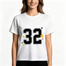 Tops para mujerUna Chaqueta femenina con estampado de números y el eslogan 23. El diseño corto y la tela suave, cómoda y transpirable lo hacen adecuado para el uso diario informal, salidas y vestimenta escolar en primavera y verano. Irradia un estilo fresco e individualista. - Blanco - Ver 8