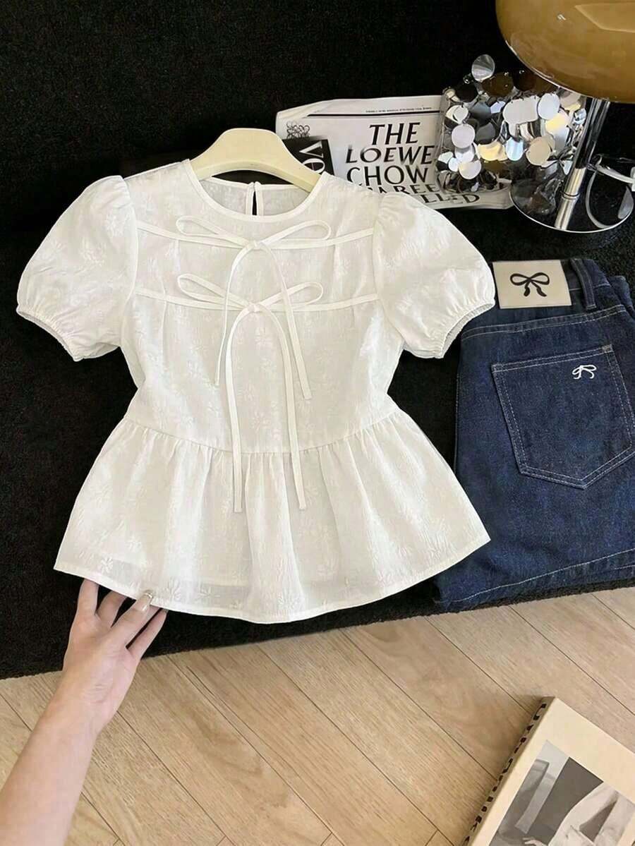 Blusa con volantes y mangas abullonadas con lazo en la parte delantera - Blanco - Ver 1