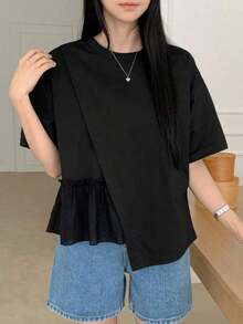 Camiseta casual de mujer para el verano con cuello redondo, manga corta, ajuste holgado y dobladillo con volantes y un solo unicolor - Negro - Ver 3