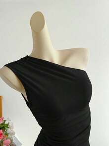 Blusa corta de un hombro con pliegues color albaricoque, minimalista, casual, elegante y versátil para uso diario de mujer, primavera/verano - Negro - Ver 4
