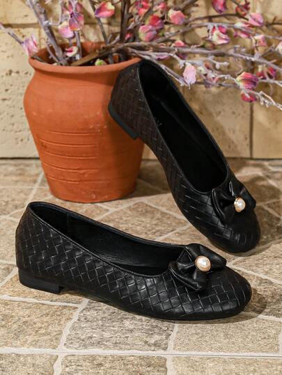 Women's Fashion Versatile Plus Size Black Leather Round Toe Slip-On Ballet Shoes, Comfortable Flat Loafers
