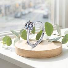 Nhẫn Moissanite màu D 1 carat, bạc sterling 925, kiểu dáng cổ điển 6 chấu, kèm chứng nhận GRA, nhẫn đơn, thích hợp làm quà tặng đính hôn, kỷ niệm, sinh nhật, kèm hộp quà tinh tế. - Cổ điển sáu móng vuốt - Xem 10