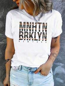 Women's Modern Minimalist Short-Sleeve T-Shirt With A Round Neck And Short Sleeves. This Casual Style Features Creative Prints And A Simple Design, Making It Ideal As A Top. Soft, Comfortable, And Versatile, It's Perfect For Leisure And Everyday Wear. It Also Makes A Great Gift For Family And Friends. Made From 100% Cotton. - 白色的 - 查看 6