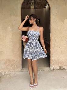 Vestido casual de tirantes con nudo delantero y espalda descubierta con estampado floral diminuto para vacaciones - Azul y blanco - Ver 6