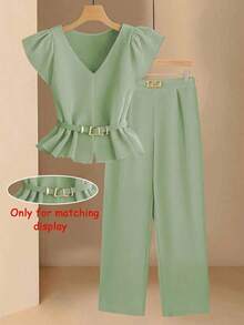 Conjunto informal de mujer con blusa de cuello en V plisada y pantalones de pierna ancha de unicolor - Verde - Ver 9