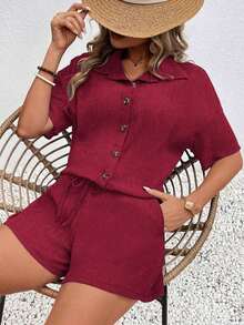Conjunto de 2 piezas con blusa de manga corta de cuello de botones y shorts con lazo delantero, sencillo, para mujer - Rojo - Ver 3